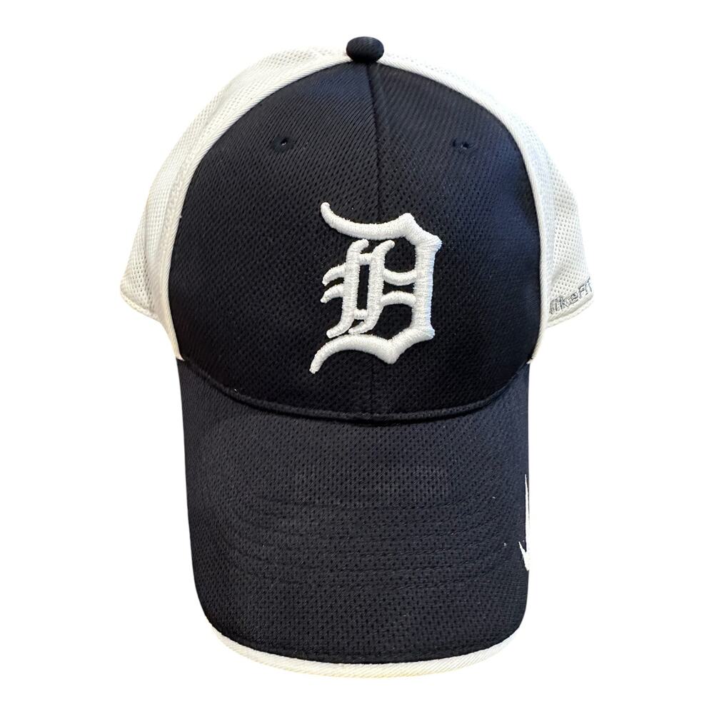 Nike Fit Detroit Tigers Navy Blue White Mesh Adjustable Trucker Baseball Hat